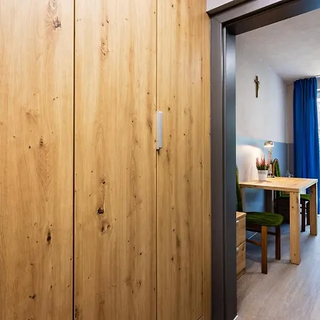 Oblacka Przystan Hotel