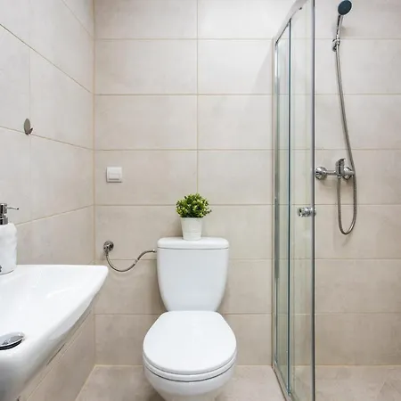 Oblacka Przystan Hotel *