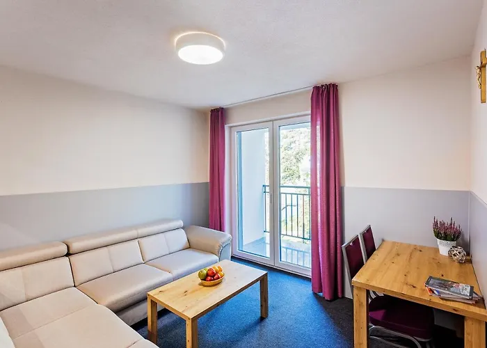 Oblacka Przystan Hotel